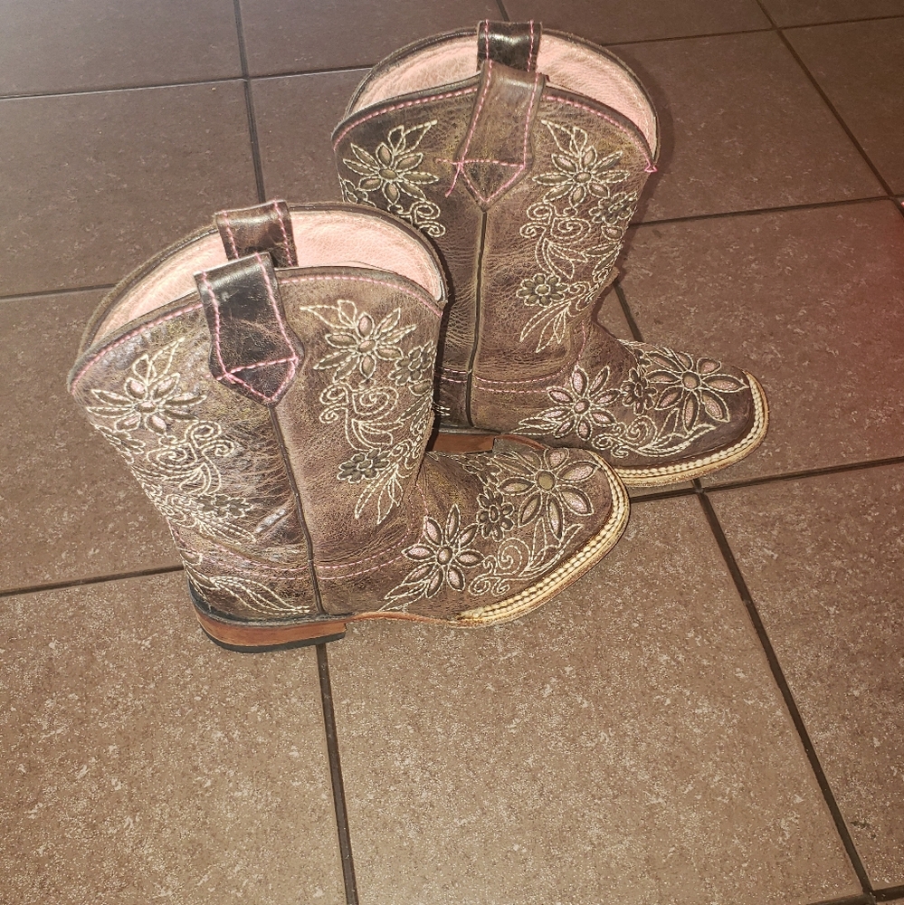 Quincy boots girls